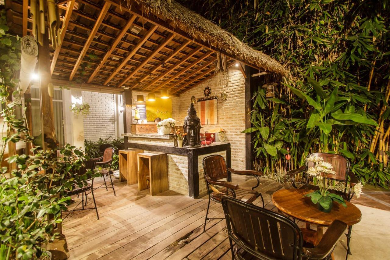 Bening Hut And Spa Seminyak Buitenkant foto