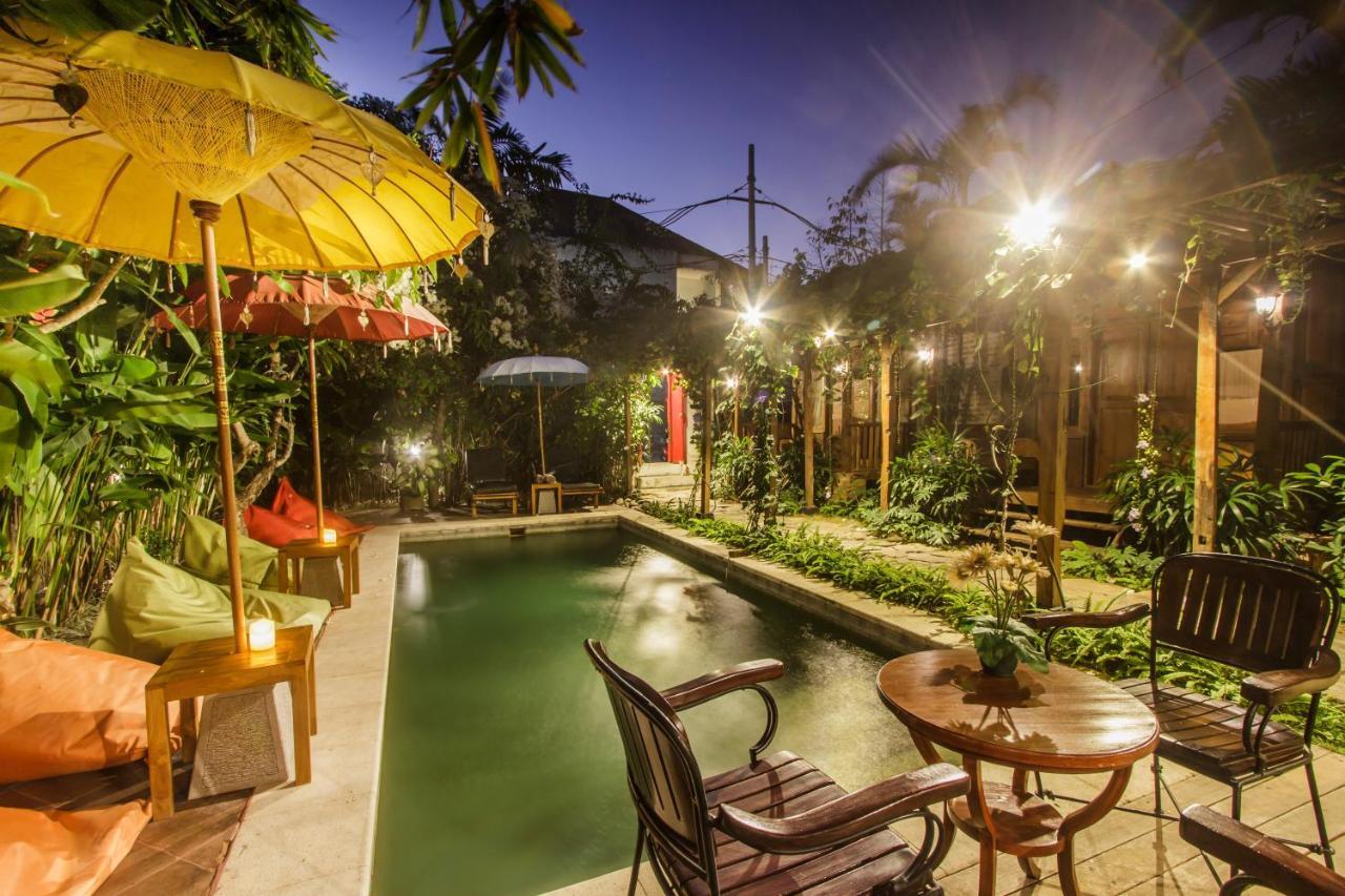 Bening Hut And Spa Seminyak Buitenkant foto